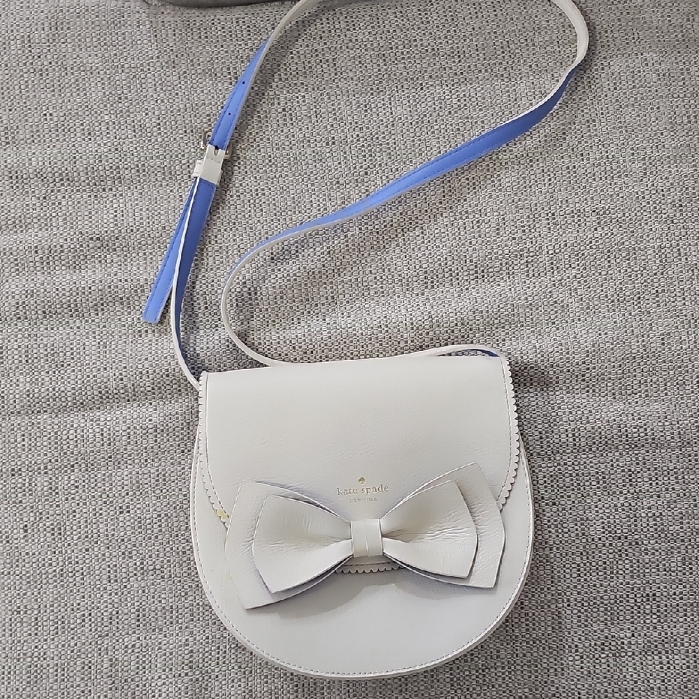 Kate Spade White Crossbody Bag with Bow Accent